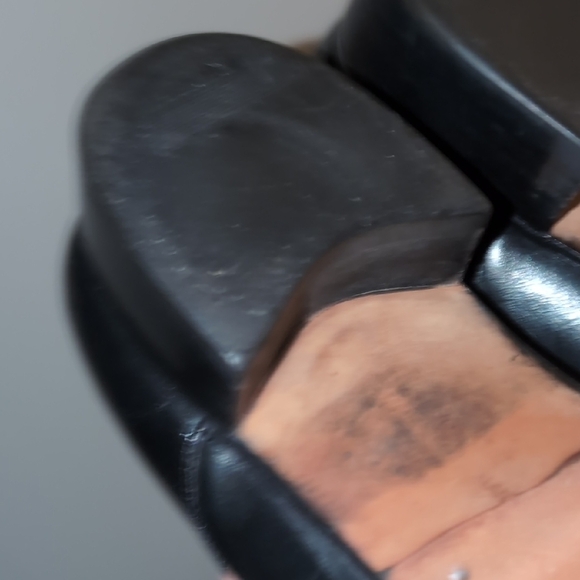 Bally Black Leather Loafers with Horsebit Details - Picture 5 of 7